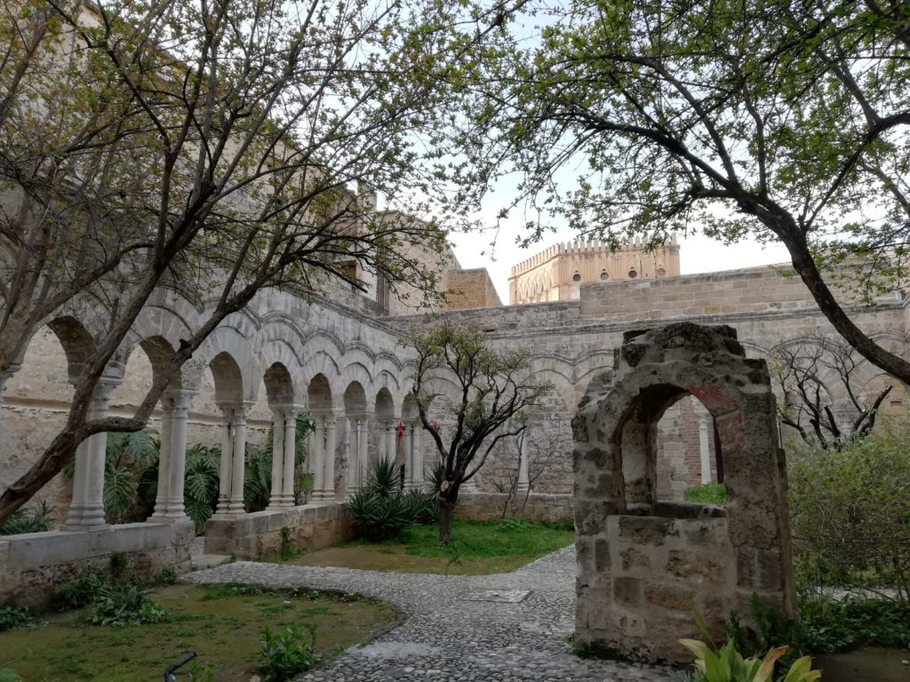Chiostro San Giovanni degli Eremiti